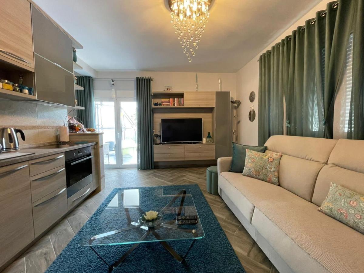 Lux Apartment Mms1 Krimovica Exteriér fotografie